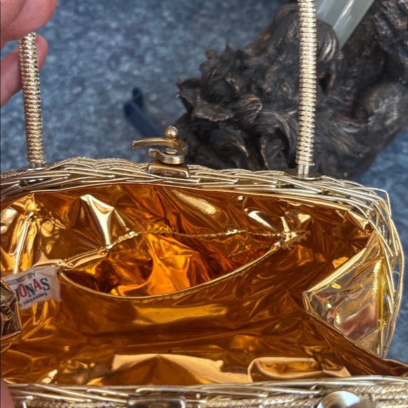Vintage Hong Kong Wire Wrapped Toggle basket purse 1950 - Picture 2 of 4